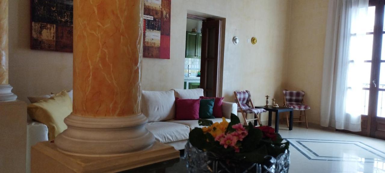 Carini Luxury Apartment Vicino Aereoporto E Al Mare Εξωτερικό φωτογραφία